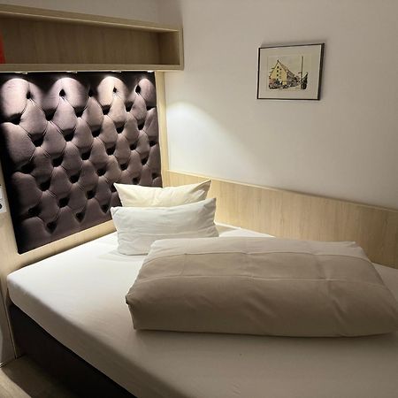 Hotel Haase Laatzen Extérieur photo
