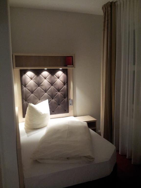 Hotel Haase Laatzen Extérieur photo